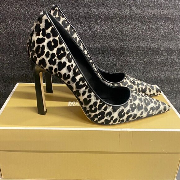 Michael Kors Shoes - Michael Kors Women's Amara Pump